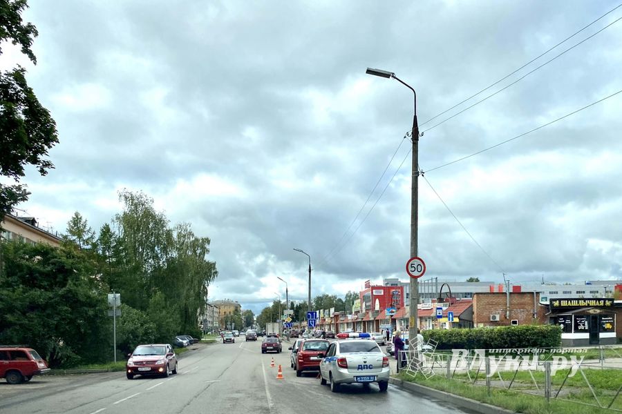 ДТП на проспекте Октябрьском (ФОТО)