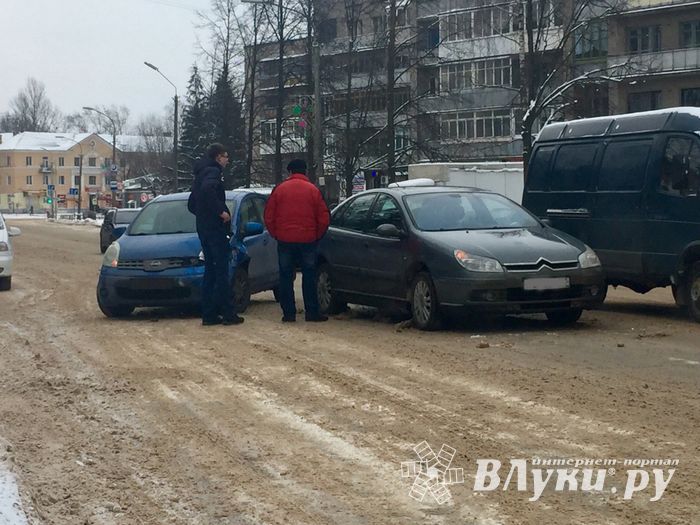 ДТП на проспекте Гагарина (ФОТО)