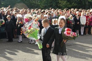 День знаний в школах города