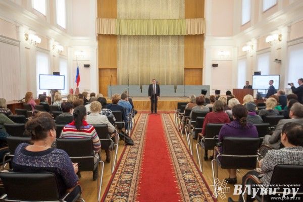 Шесть псковских педагогов стали победителями всероссийского конкурса «За нравственный подвиг учителя» (фото)