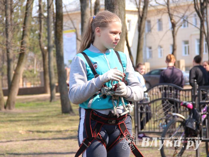 В Великих Луках прошло Первенство по спортивному туризму (ФОТО)