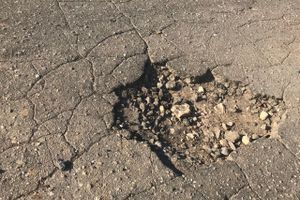 Губернатора просят отремонтировать дорогу в Рыжаково (ФОТО)