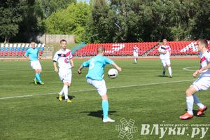 В Великих Луках состоялся матч «Луки-Энергия» — «Звезда» (Санкт-Петербург)