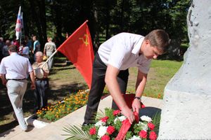 В Великих Луках прошел День памяти и скорби