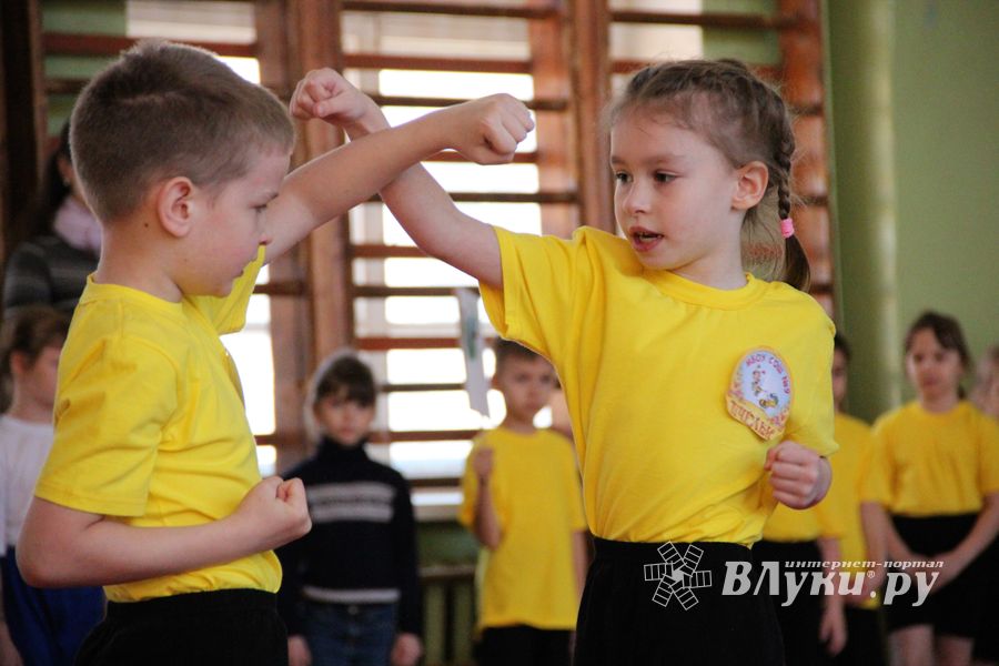 В Великих Луках стартовали «Юные олимпионики» (ФОТО)