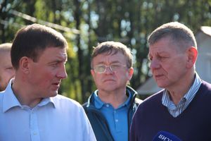 Турчак поручил передать строительство великолукского велоцентра местным строителям (ФОТО)