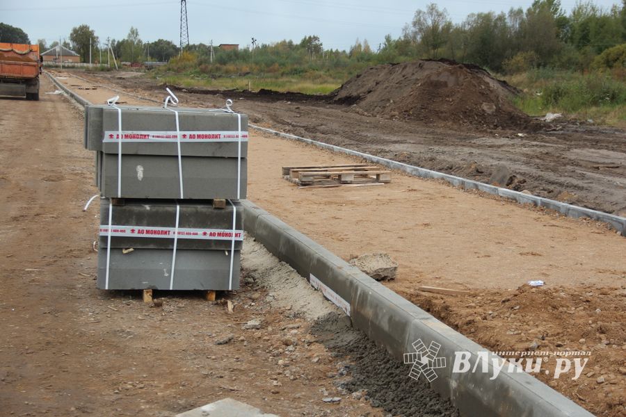 Строительство участка улицы Дружбы близится к завершению (ФОТО)