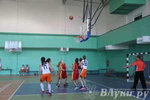 Кубок г. Великие Луки 2014 по баскетболу (фото)