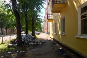 Ремонт прошел, мусор остался (ФОТО)