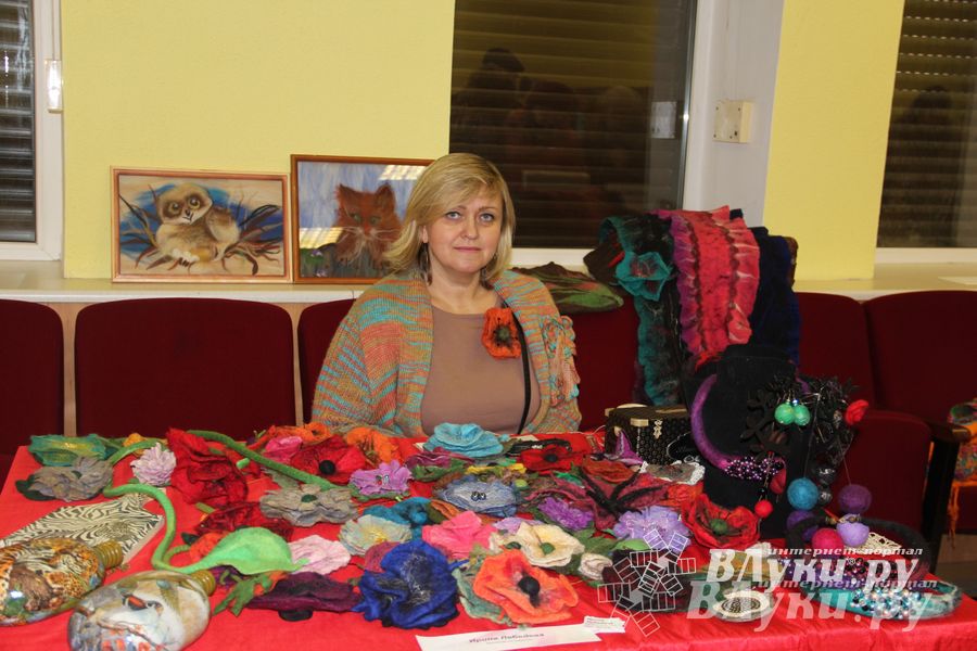 Выставка-ярмарка «Волшебный сундучок» прошла в ДК ЛК