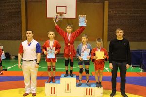 Великолукские самбисты завоевали 11 золотых наград (ФОТО)