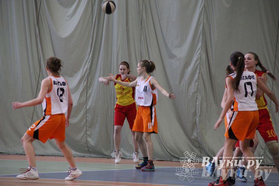 Команды ВЛГАФК стали лучшими на Чемпионате города по баскетболу (фото)