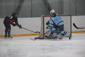 Великолукские хоккеисты в шаге от финала (ФОТО)