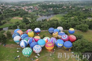 Открытие 18-й Международной встречи воздухоплавателей в Великих Луках