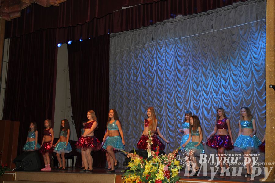 Танцевальный концерт «Восточные краски осени» прошел в музыкальной школе