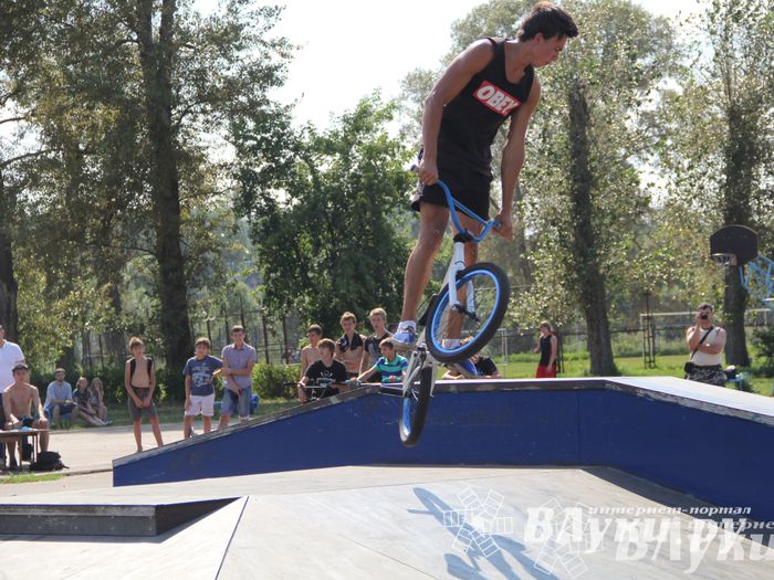 Соревнования по экстремальным видам спорта прошли на о. Дятлинка