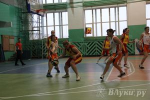 Команды ВЛГАФК стали лучшими на Чемпионате города по баскетболу (фото)