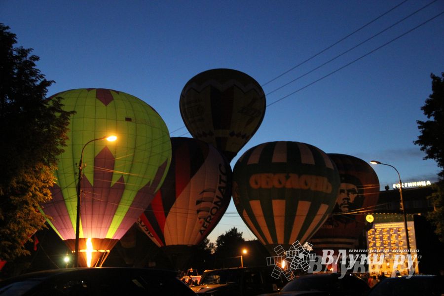 В Великих Луках отметили День России
