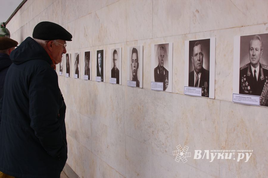 В Великих Луках День Победы празднуют все поколения (ФОТО)