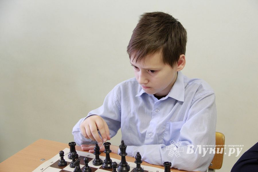 ​«Сказочные бои» прошли в великолукской школе № 13 (ФОТО)