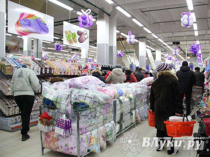 Открытие супермаркета «Тележка» в Великих Луках