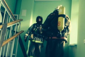 Великолукские пожарные провели эвакуацию в детская городской больнице (фото)