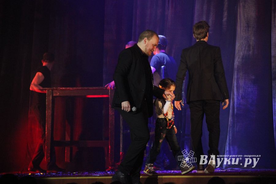 Состоялся концерт братьев Сафроновых «Империя иллюзий» (фото)