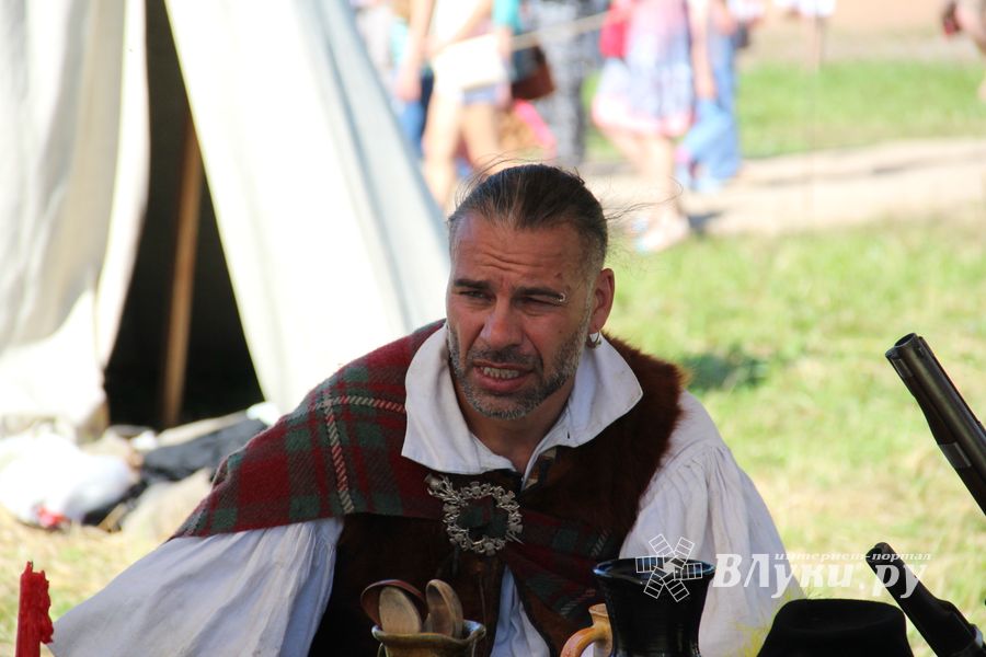 Великолукская Крепость соединила прошлое и настоящее (ФОТО)