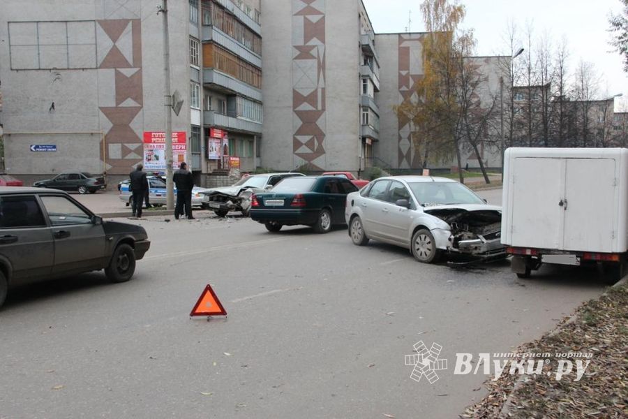 ДТП на проспекте Гагарина: настоящая жесть! (ФОТО)