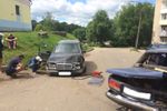 ДТП в Великих Луках: мерседес vs жигули (ФОТО)