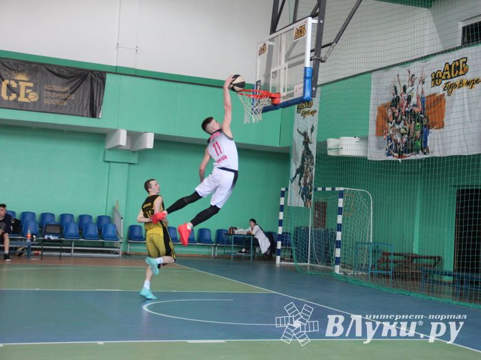 В Великих Луках прошли студенческие игры АСБ Лиги Белова (ФОТО)