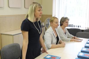 В Великих Луках презентовали новый дневник великолукского школьника (фото)