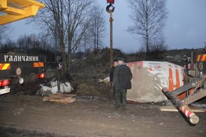 В районе деревни Булынино перевернулась бетономешалка (ФОТО)