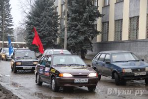 Из Великих Лук стартовал легкоатлетический пробег, посвященный 72-й годовщине подвига героя Советского Союза Александра Матросова (фото)