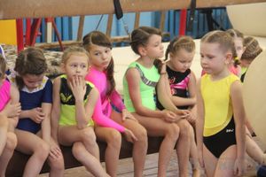 Соревнования по гимнастике посвятили освобождению Великих Лук