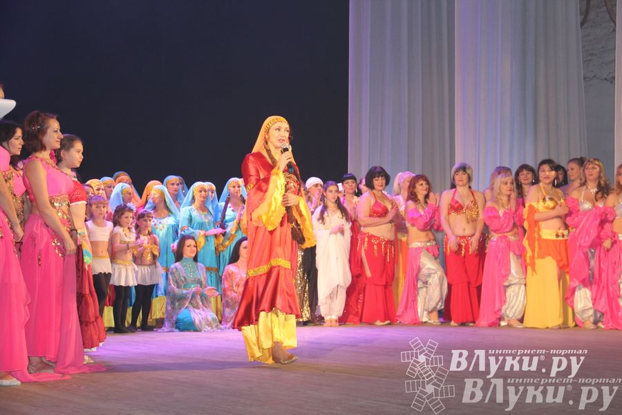 Фестиваль восточного танца «Мафраш» прошел в Великих Луках (фото)