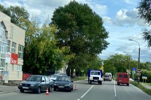 ДТП на улице Холмской (ФОТО)