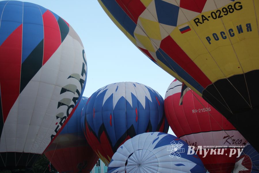22-я Международная встреча воздухоплавателей завершилась традиционным ночным свечением аэростатов (ФОТО)