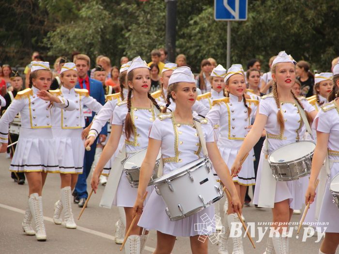 Лучшие мажоретки и барабанщицы награждены (ФОТО)