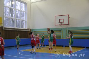 Великолучанки заняли первое место в дивизиональной игре «КЭС-Баскет» (фото)