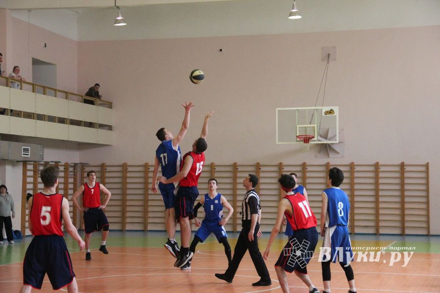 В Великих Луках прошли соревнования на Кубок АСБ области (ФОТО)