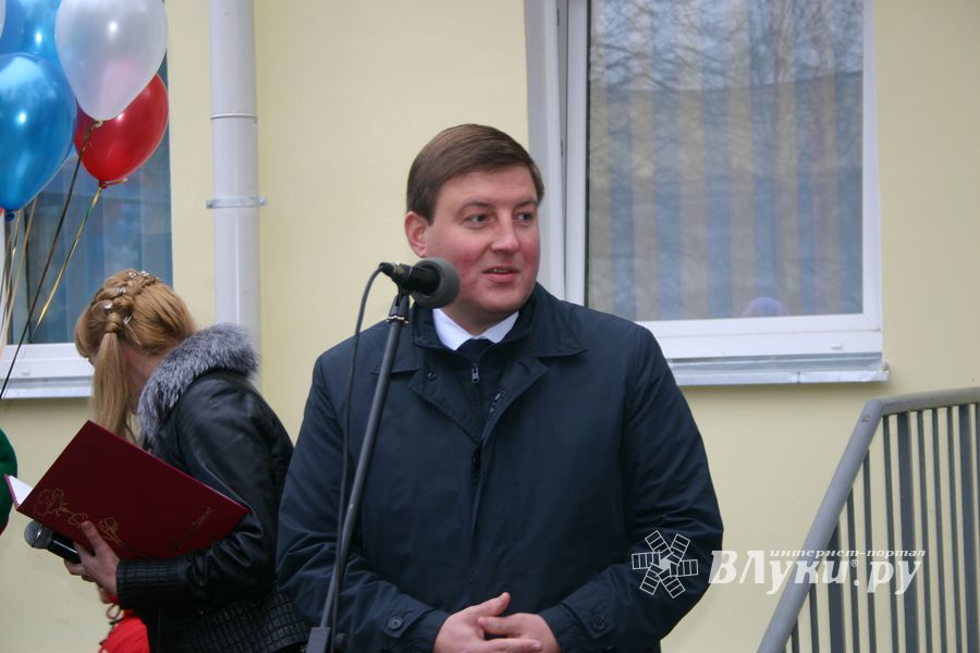 Губернатор области принял участие в торжественной церемонии открытия нового детского сада (ФОТО)