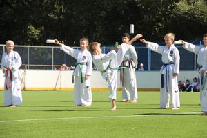 Большой спортивный праздник в Великих Луках (ФОТО)