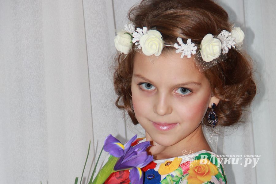 Фотосессия финалисток конкурса «Маленькая красавица Великие Луки 2014»