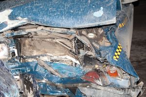 В Великих Луках столкнулись Опель и такси, есть пострадавшие (ФОТО)