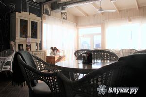 Приближается зима. Время зайти в гости. Точнее – в «Гости»