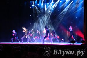 В Великих Луках состоялся концерт балета TODES