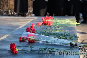 90-летие со дня рождения Александра Матросова. Митинг и возложение цветов к памятнику