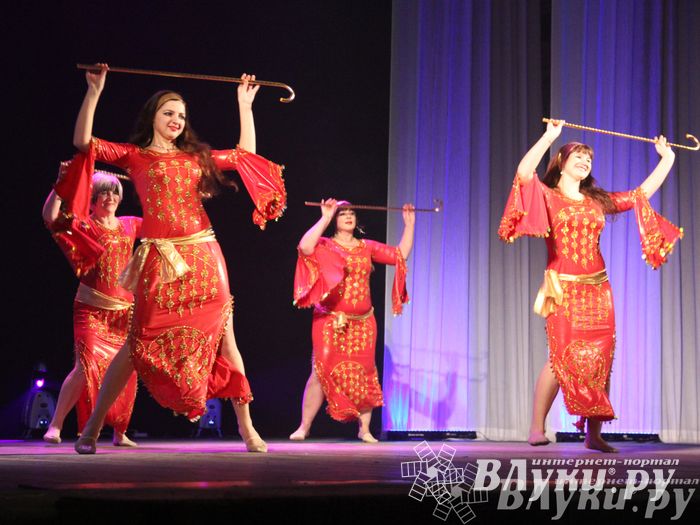 Фестиваль восточного танца «Мафраш» прошел в Великих Луках (фото)