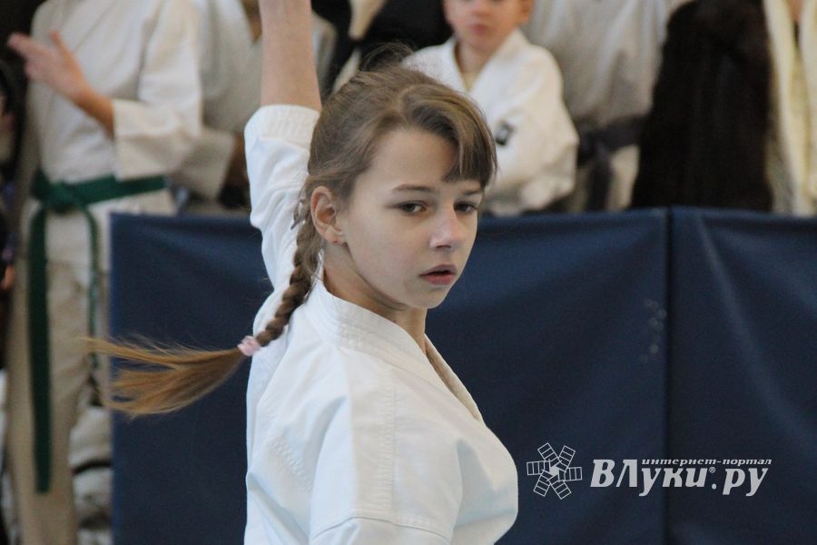 В Великих Луках прошел Открытый чемпионат Псковской области по каратэ